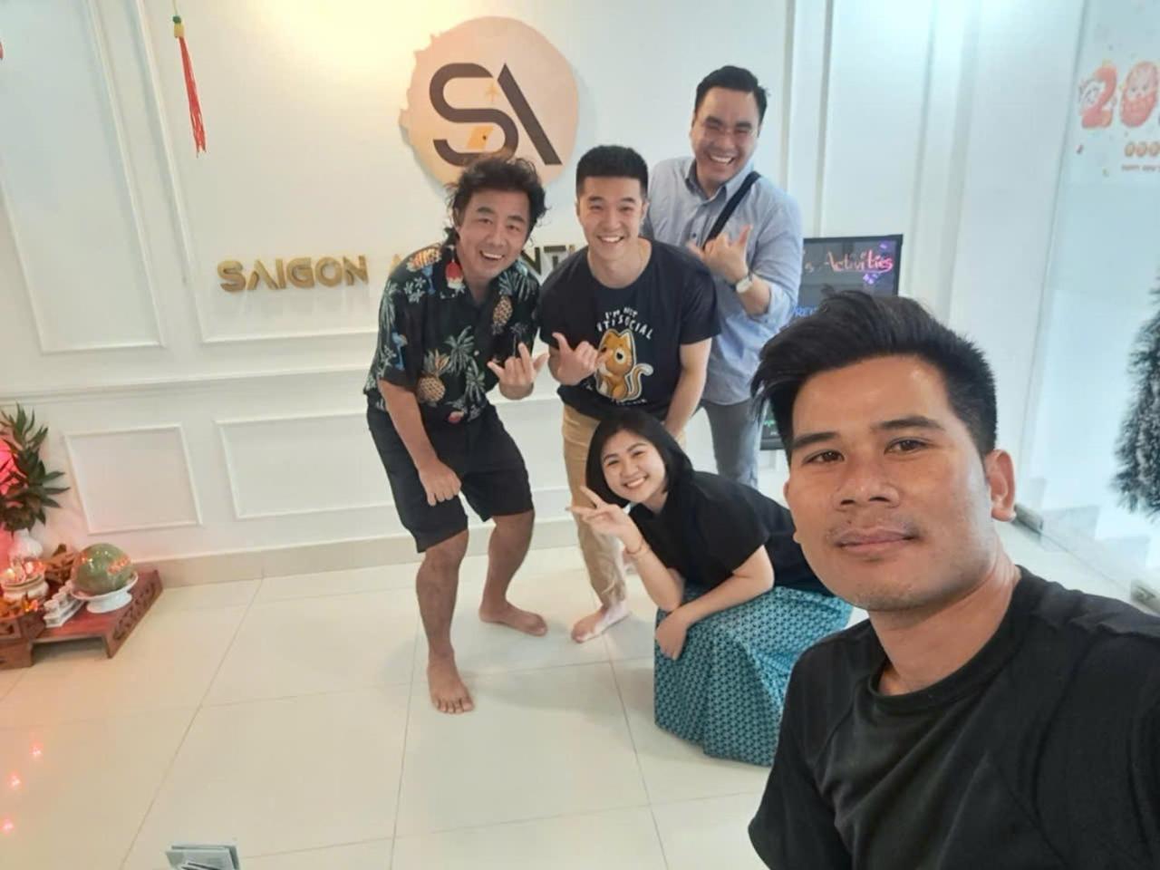 Saigon Authentic Hostel - Daily Walking Morning City Tour, Fresh Daily Breakfast, Gym & Rooftop Billiard Ho Chi Minh City Exterior photo